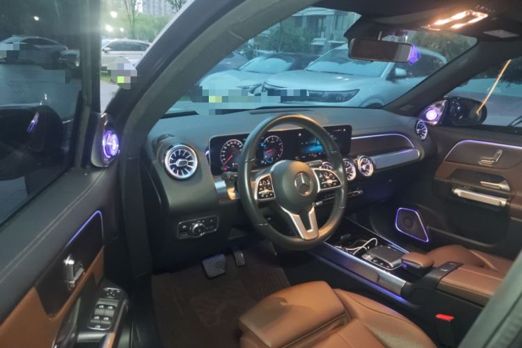 Used Mercedes-Benz GLB 2020 GLB 200 Dynamic Edition Driver Seat