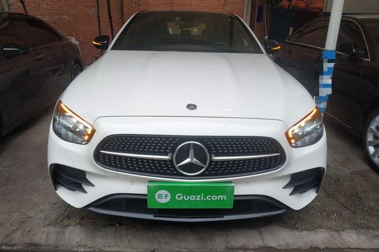 Used Mercedes-Benz E-Class 2022 E 260 Stylish Sports Edition
