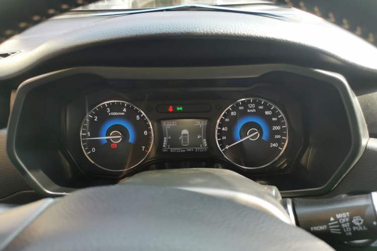 Used Dongfeng Fengon 580 2017 1.5T Manual Luxury Model