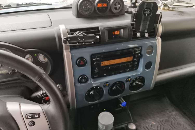 Used Toyota FJ Cruiser 2017 4.0 Automatic Parallel Import Version
