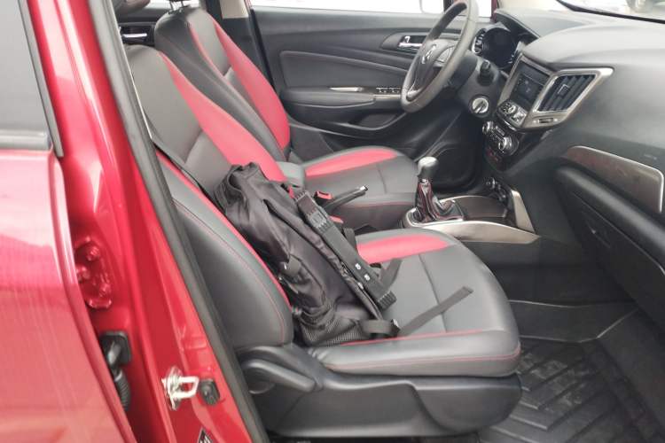 Used CHANGAN CS15 2016 1.5L Manual Fashion Edition