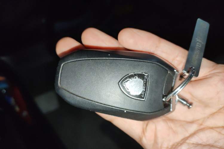 Used Peugeot 408 2024 360THP DaDa Edition - Laffite Version Vehicle Key