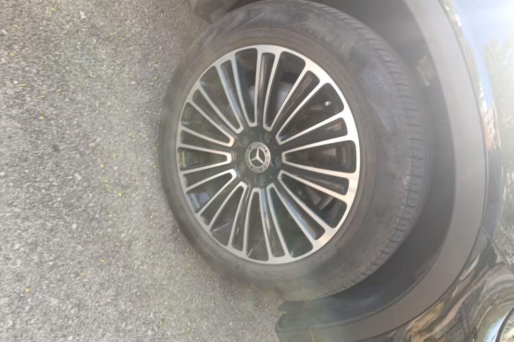 Used Mercedes-Benz GLC 2019 GLC 260 L 4MATIC Dynamic Model Exterior 1