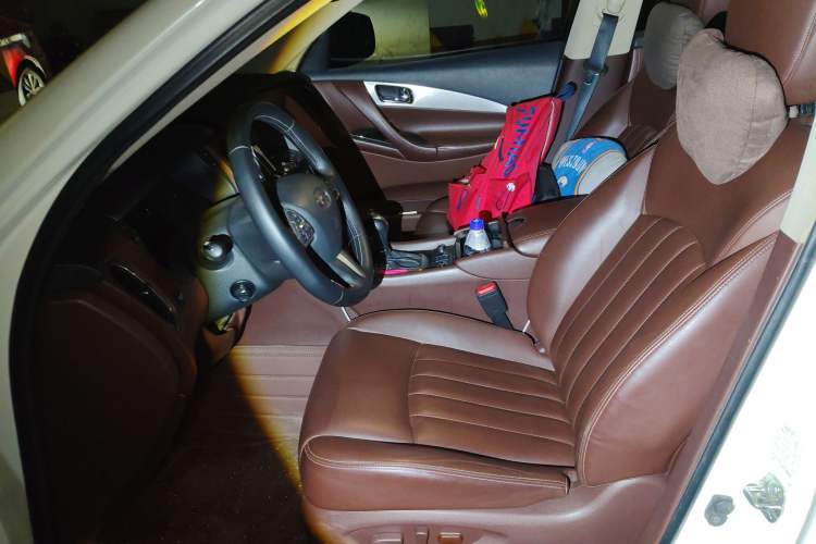 Used Infiniti QX50 2015 2.5L Enjoyment Edition