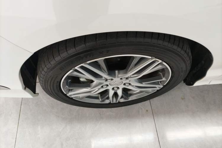 Used Honda Elysion 2019 2.0L Hybrid Luxury Edition
