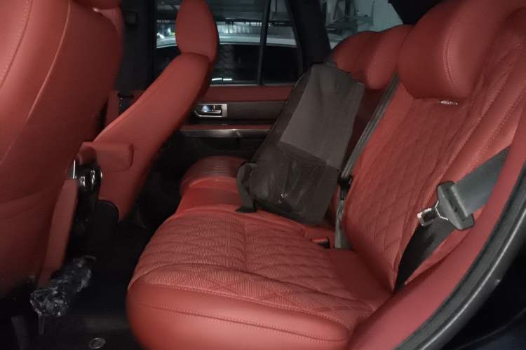 Used Land Rover Range Sport 2012 3.0 TDV6 HSE Diesel Edition Left Rear Seat