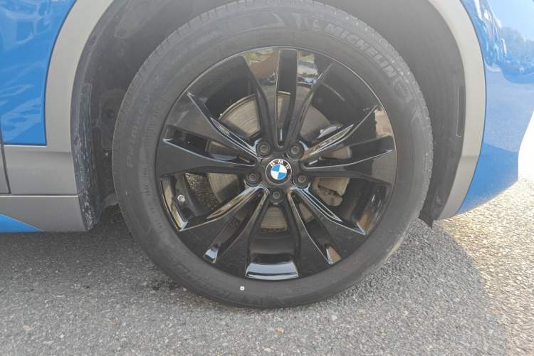 Used BMW X2 2021 sDrive20i M Sport Package Right Front Wheel Hub