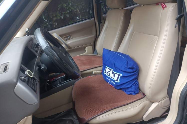 Used Volkswagen Santana Vista 2008 1.8L Manual Sishang Model