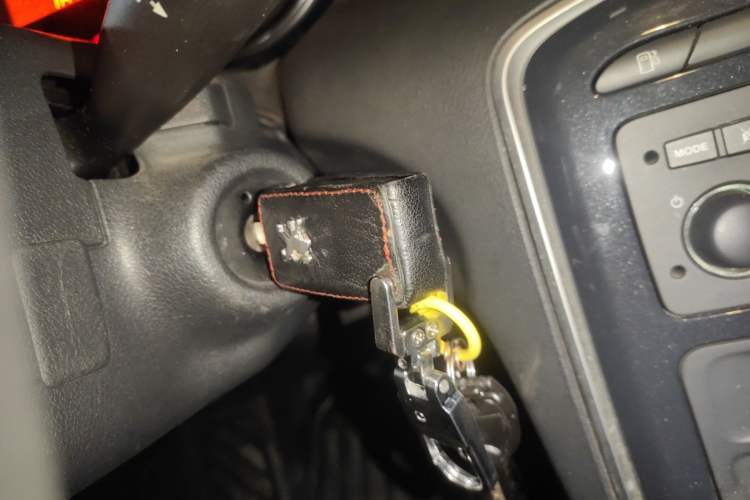 Used Peugeot 308 2012 1.6L Automatic Fashion Edition
