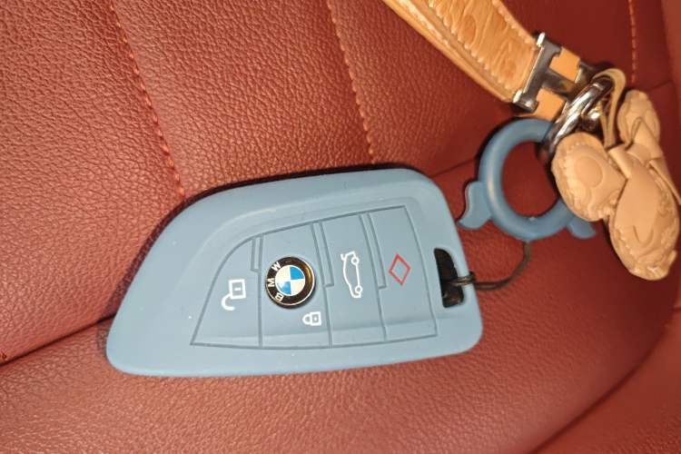 Used BMW 3 Series 2021 Second Facelift 320Li M Sport Package
