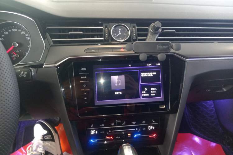 Used Volkswagen Magotan 2020 330TSI DSG Leading Model Audio And AC Panel