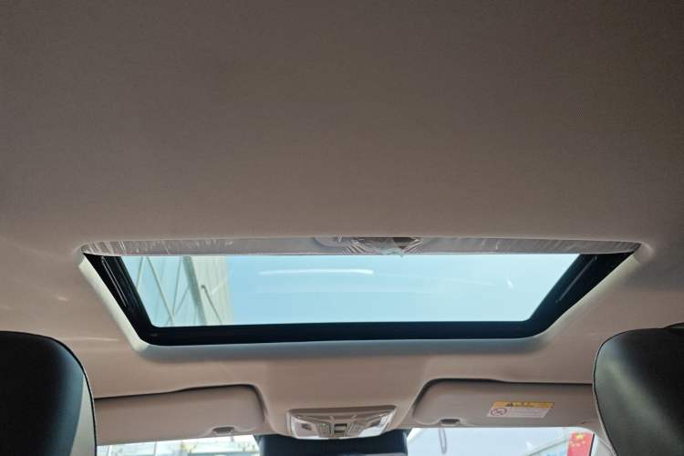 Used Great Wall Poer 2021 2.0T Global Version Automatic Gasoline 4x4 Prestige Standard Box with Trailer Capability GW4C20B