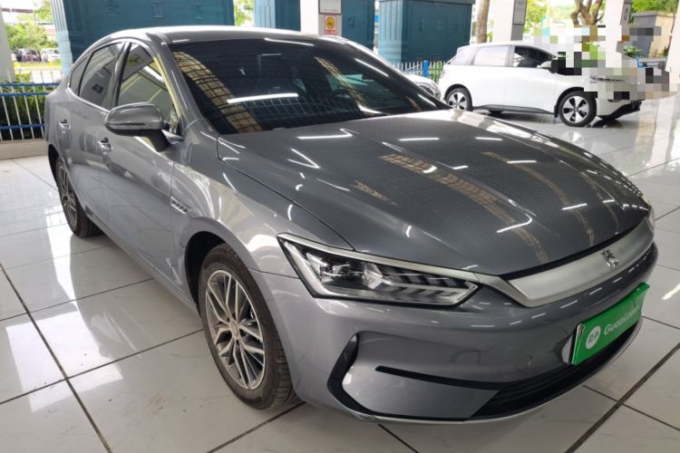 Used BYD Qin PLUS 2025 EV 510KM Standard Range Model Front Right 45 Deg