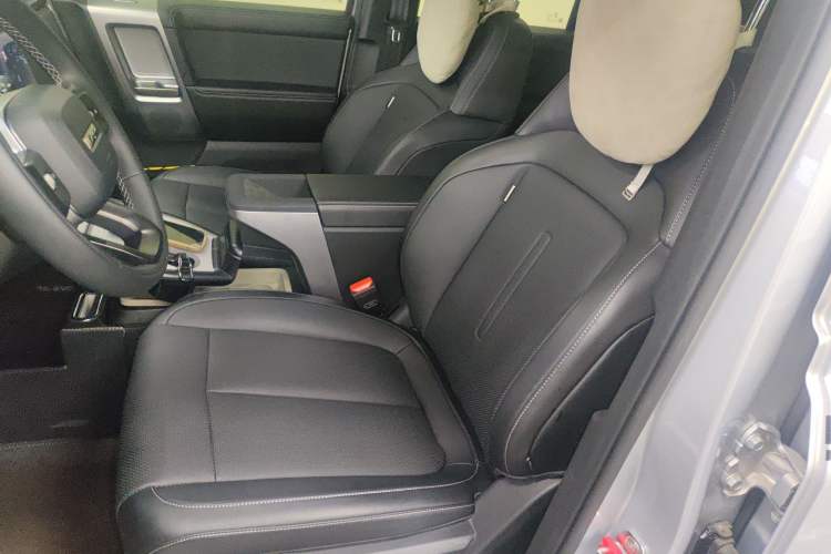 Used iCAR V23 2025 550 Two-Wheel Drive Intelligent Driving Version Left Front Seat