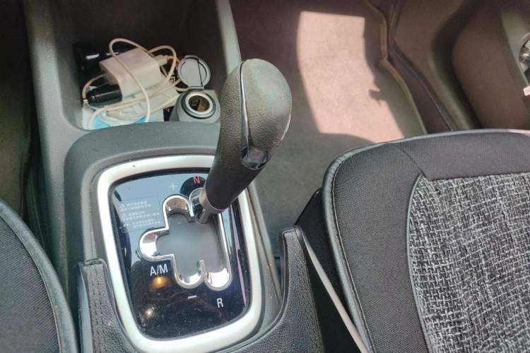 Used Chevrolet Sail 2018 Sail 3 1.3L AMT Ideal Edition Gear Lever