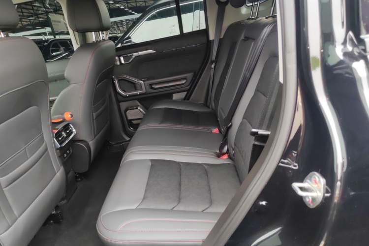 Used JETOUR Traveler 2023 2.0T All-Wheel-Drive CrossPRO