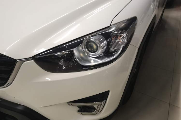 Used Mazda CX-5 2015 2.0L Manual Two-Wheel Drive Comfort Version Left Front Headlight