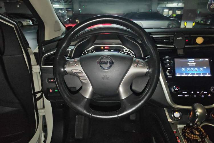 Used Nissan Murano 2017 2.5L XL Two-Wheel Drive Smart Edition Steering Wheel