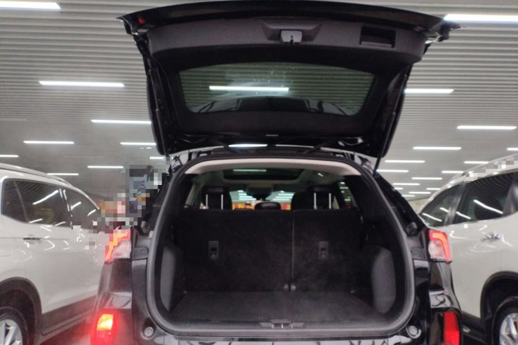 Used Ford Escape 2020 EcoBoost 245 Two-Wheel-Drive Titanium Edition