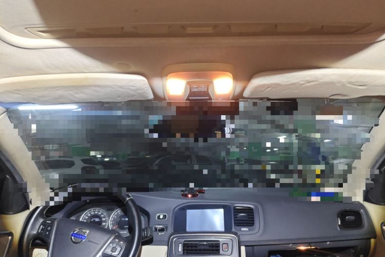 Used Volvo S60 2013 T5 Comfort Edition