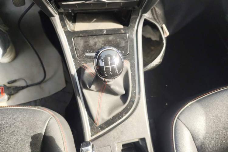 Used Great Wall C50 2014 Upgraded Model 1.5T Manual Elite Version