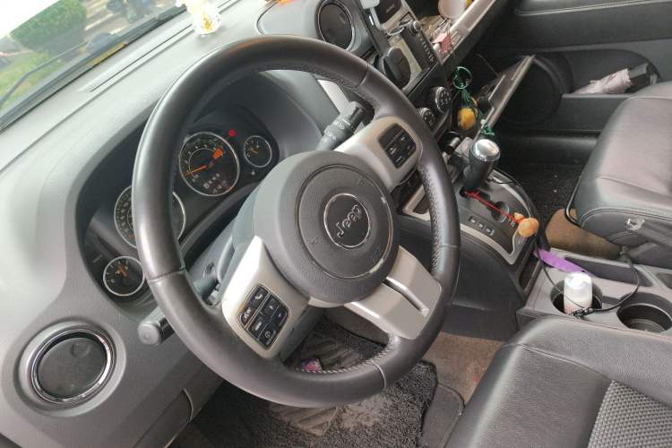 Used Jeep Compass (Import) 2014 Revised Version 2.4L Four-Wheel Drive Comfort Edition
