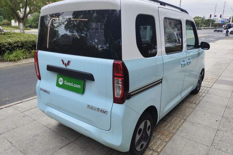 Used Wuling Zhiguang New Energy 2025 Comfort Model