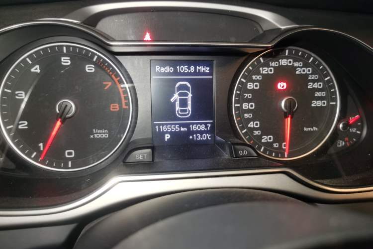 Used Audi A4L 2013 35 TFSI Automatic Standard Model
