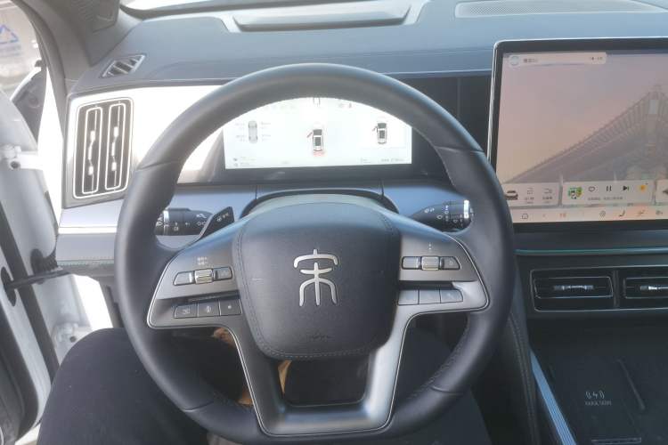 Used BYD Song L DM-i 2025 Intelligent Driving Version 160 km Beyond-Range Type
