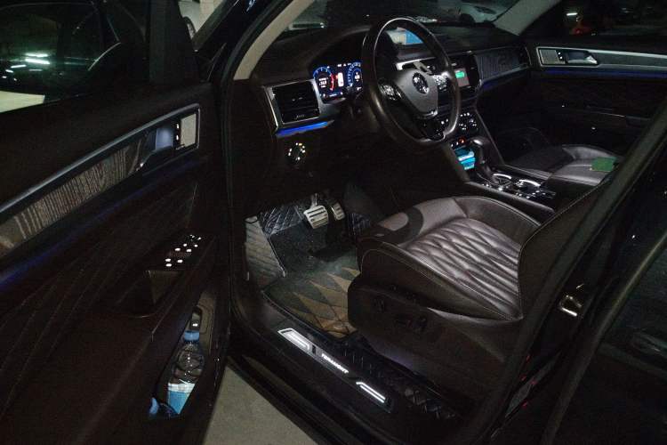 Used Volkswagen Teramont 2020 Revised Version 380TSI Four-Wheel Drive Flagship Edition Driver Seat