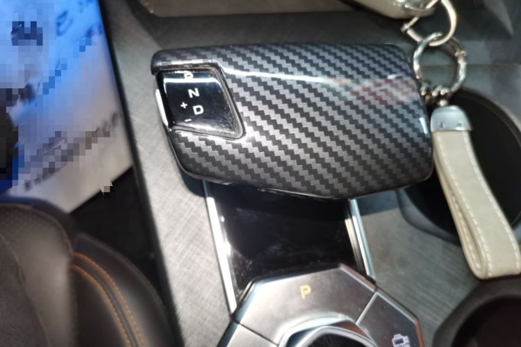 Used CHANGAN UNI-V 2022 1.5T Prestige Version Gear Lever