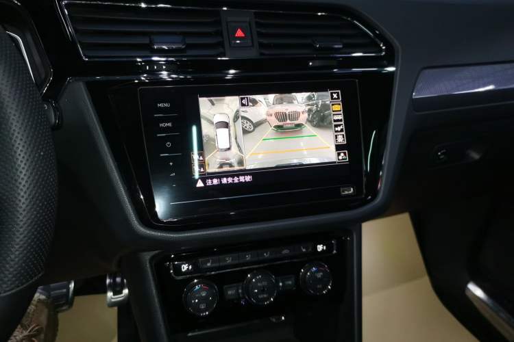 Used Volkswagen Tiguan L 2021 330TSI Automatic Two-Wheel Drive R-Line Enhanced Edition Audio And AC Panel