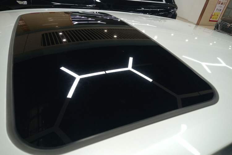 Used Toyota Levin 2021 185T CVT Luxury Edition Roof