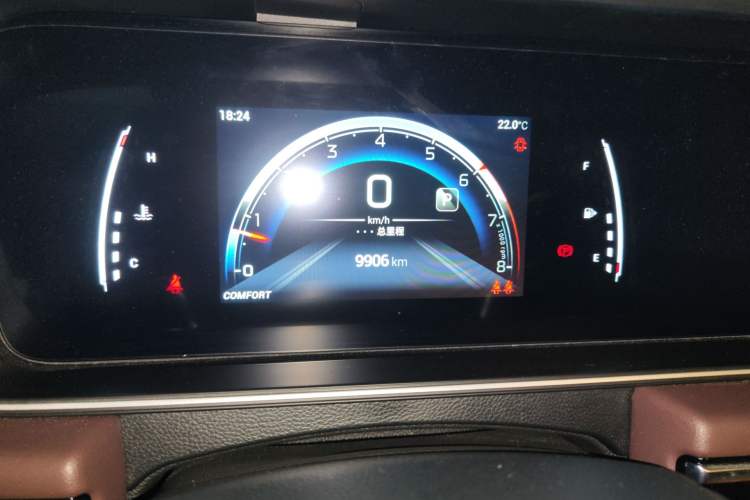 Used GAC Trumpchi M6 2021 PRO 270T DCT Luxury Edition Odometer Close Up