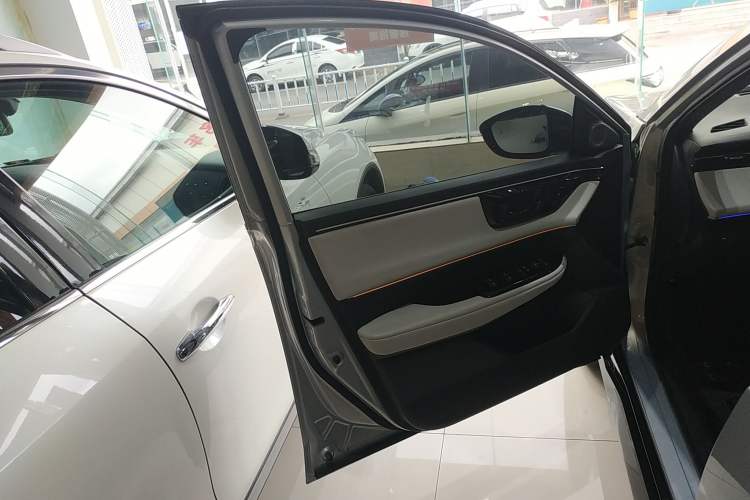 Used Honda e:NS2 2024 Light-Chasing Version
