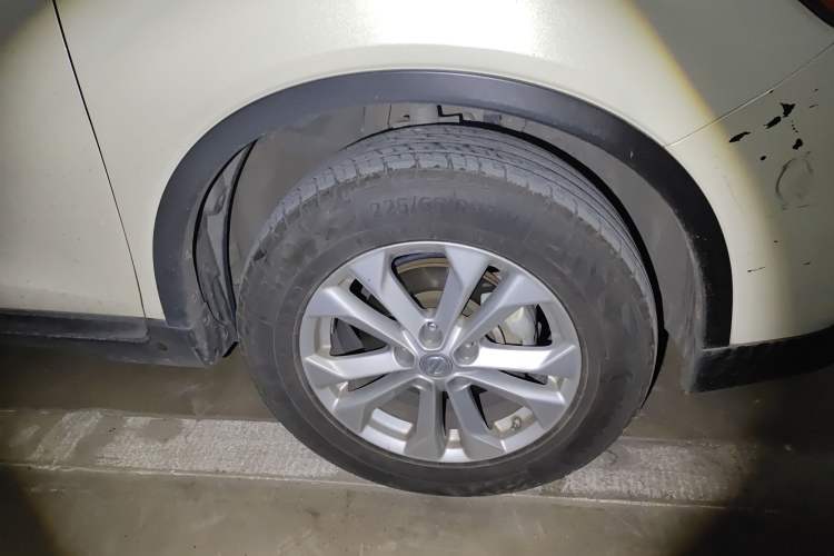 Used Nissan X-Trail 2014 2.5L CVT Luxury Edition 4WD
