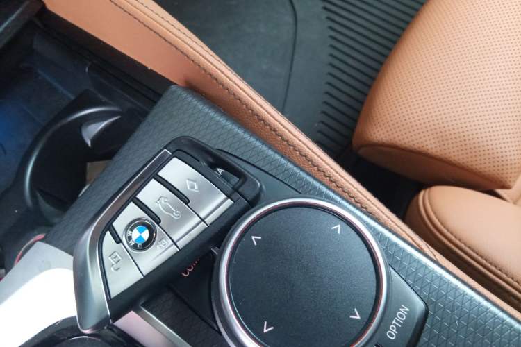 Used BMW 5 Series New Energy 2021 535Le Pioneer Edition M Sport Package
