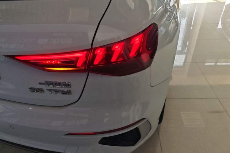 Used Audi A3 2022 Sportback 35 TFSI Fashionable Sports Model
