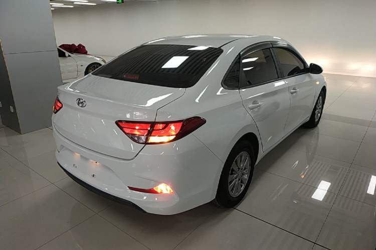 Used Hyundai Celesta 2018 1.6L Automatic GL Enjoyment Edition China VI compliant
