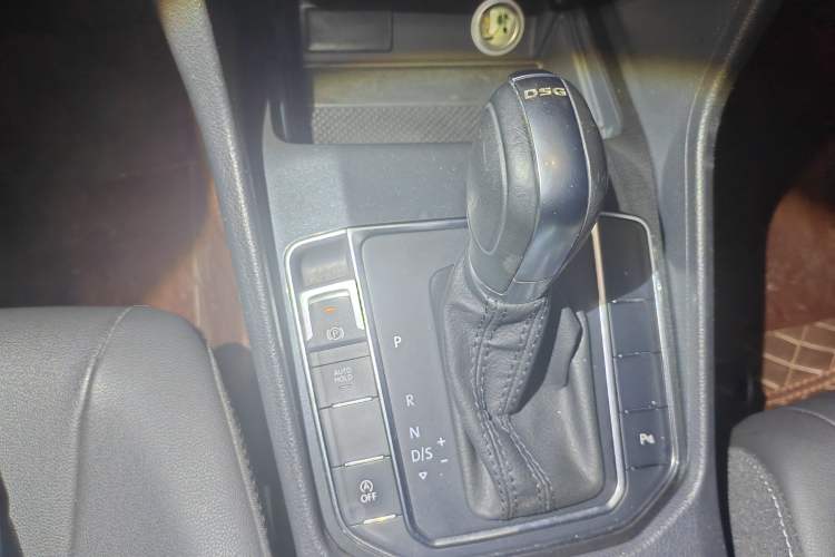 Used Volkswagen Golf Sportsvan 2019 280TSI Automatic Sentinel Model China VI Standard