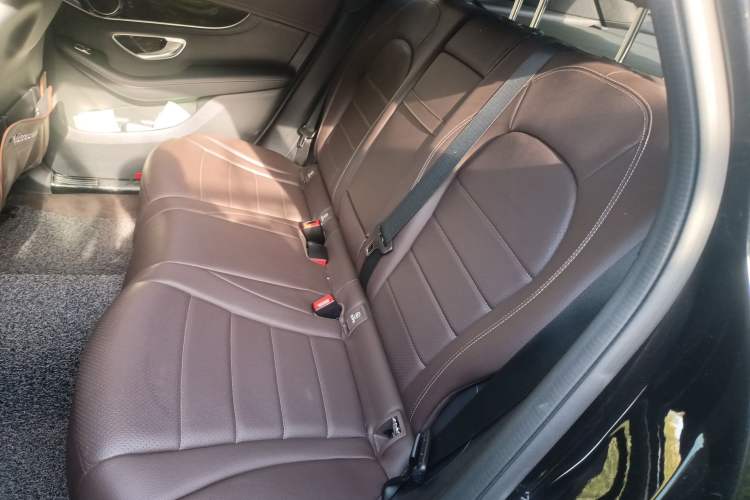 Used Mercedes-Benz GLC 2019 GLC 260 L 4MATIC Dynamic Model Left Rear Seat