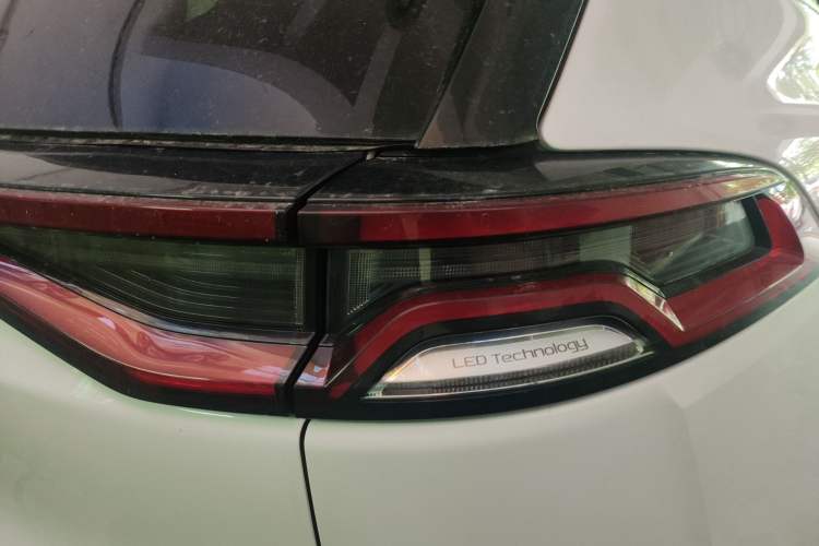 Used BYD Tang 2018 2.0T Automatic Smart Connect Prestige 7-Seater China V Standard