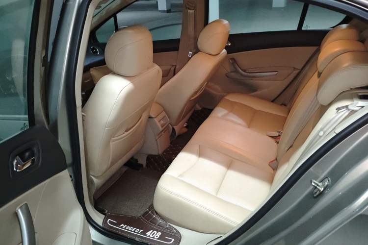 Used Peugeot 408 2013 1.6L Manual Comfort Edition