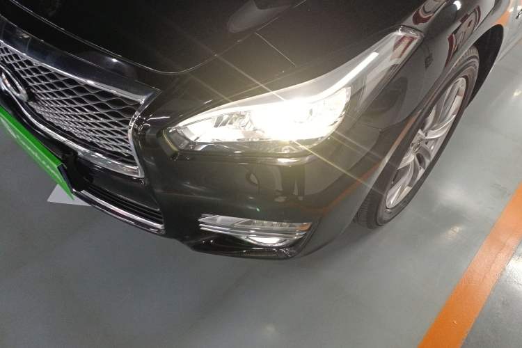 Used Infiniti Q70 2017 Q70L 2.5L Elite Edition Left Front Headlight