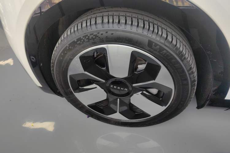 Used Zeekr MIX 2025 Intelligent Driving Version Left Front Wheel Hub