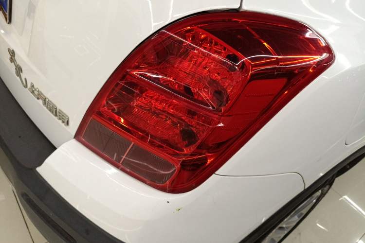 Used Chevrolet Trax 2016 1.4T Automatic Two-Wheel Drive Comfort Version with Sunroof