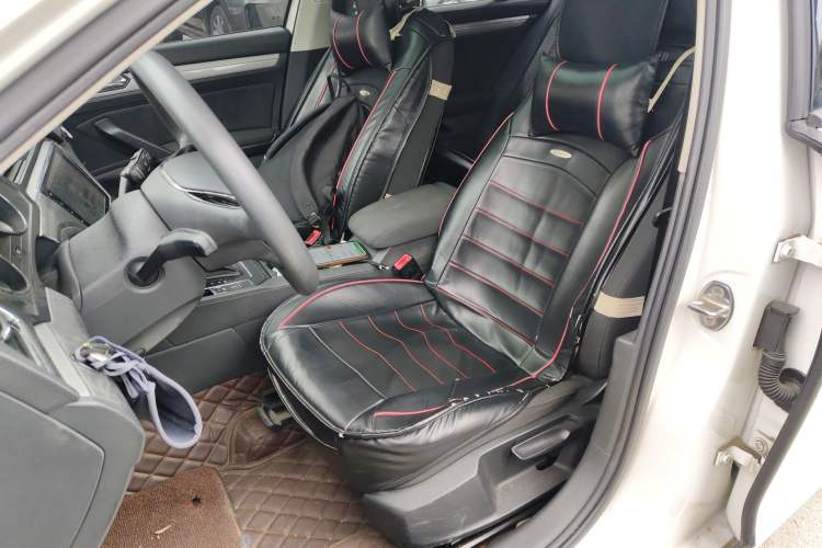 Used Volkswagen Lamando 2017 230TSI DSG Fashion Edition Left Front Seat