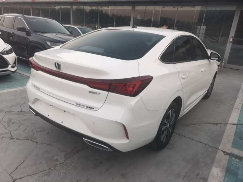 Used CHANGAN Eado 2024 PLUS Blue Whale NE 1.4T GDI DCT High-Energy Edition — 6