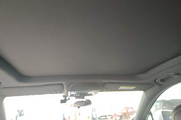 Used Cadillac XT4 2018 28T Two-Wheel Drive Tech Version