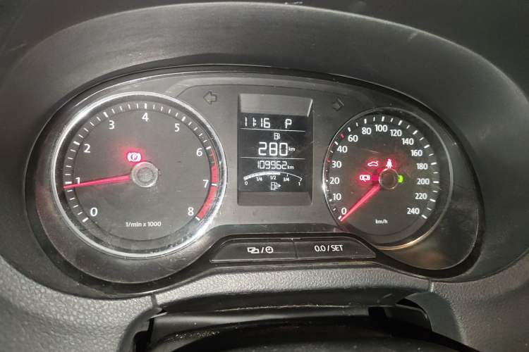 Used Volkswagen Polo 2014 1.6L Automatic Comfort Edition